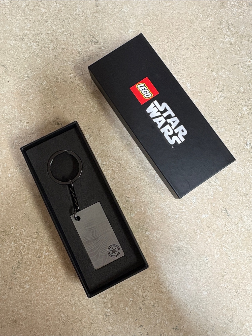 LEGO The Mandalorian Beskar Key Chain (Metal)
